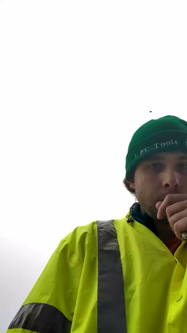 High-Viz Thinker Moment